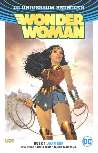 Wonder Woman - Rebirth (RW) 1 - Jaar één