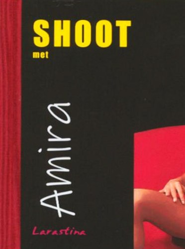 Shoot 3 - Amira, Luxe (Oblong) (Larastina)
